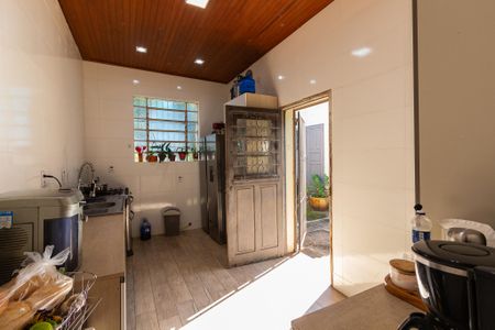 Casa à venda com 110m², 3 quartos e 2 vagas Casa à venda com 110m², 3 quartos e 2 vagasCozinha