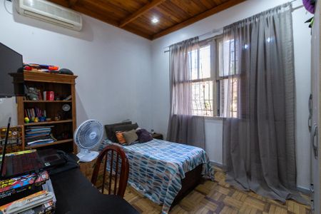 Casa à venda com 110m², 3 quartos e 2 vagas Casa à venda com 110m², 3 quartos e 2 vagasQuarto 2