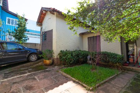 Casa à venda com 110m², 3 quartos e 2 vagas Casa à venda com 110m², 3 quartos e 2 vagasQuintal