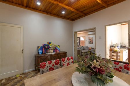 Casa à venda com 110m², 3 quartos e 2 vagas Casa à venda com 110m², 3 quartos e 2 vagasSala de Jantar