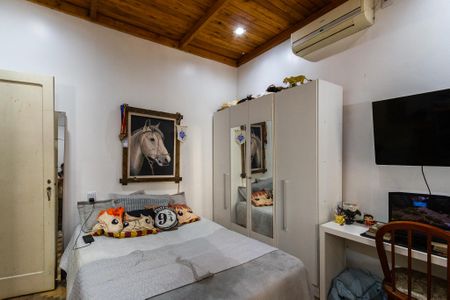 Casa à venda com 110m², 3 quartos e 2 vagas Casa à venda com 110m², 3 quartos e 2 vagasSuíte