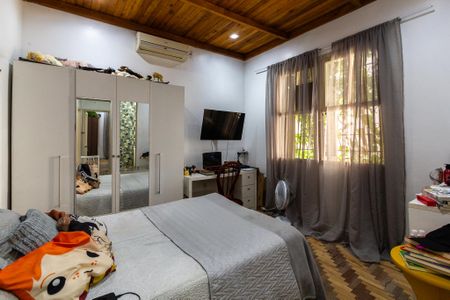 Casa à venda com 110m², 3 quartos e 2 vagas Casa à venda com 110m², 3 quartos e 2 vagasSuíte