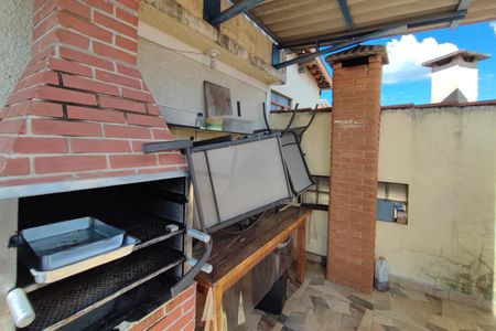 Casa à venda com 295m², 4 quartos e 2 vagas Casa à venda com 295m², 4 quartos e 2 vagasÁrea gourmet