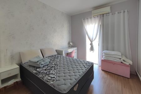 Casa à venda com 295m², 4 quartos e 2 vagas Casa à venda com 295m², 4 quartos e 2 vagasQuarto 2