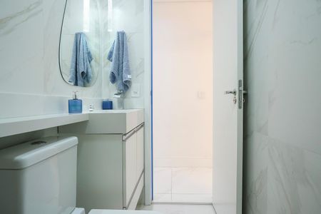 Apartamento à venda com 75m², 3 quartos e 2 vagasBanheiro