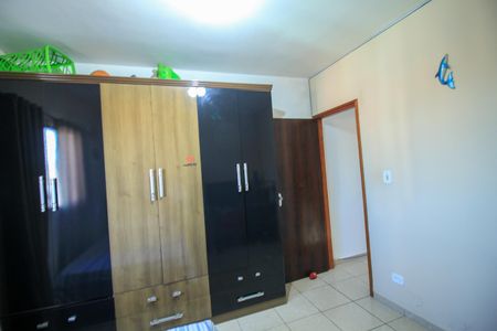 Casa à venda com 115m², 3 quartos e 2 vagasQuarto 2