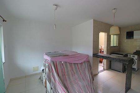 Casa para alugar com 110m², 2 quartos e 1 vagaSala