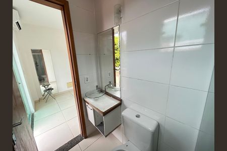 Casa para alugar com 110m², 2 quartos e 1 vagaBanheiro da Suíte