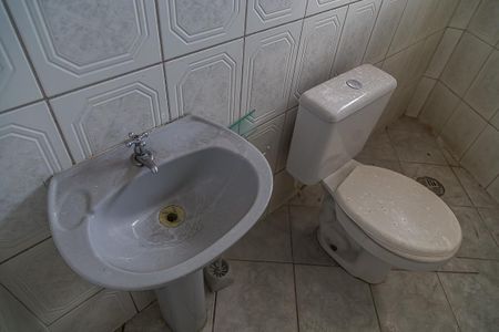 Casa à venda com 69m², 2 quartos e 1 vagaBanheiro