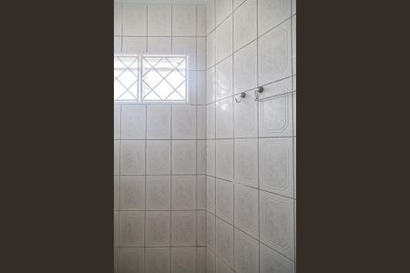 Casa à venda com 69m², 2 quartos e 1 vagaBanheiro