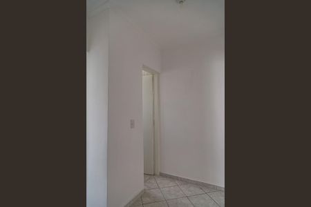 Casa à venda com 69m², 2 quartos e 1 vagaCorredor