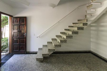 Casa de condomínio à venda com 85m², 2 quartos e 1 vagaSala