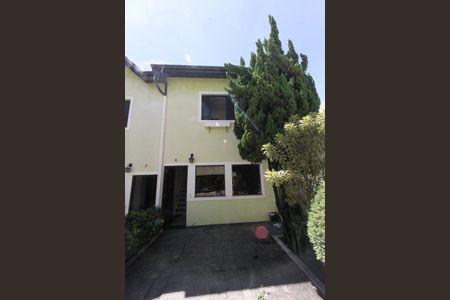 Casa de condomínio à venda com 85m², 2 quartos e 1 vagaGaragem