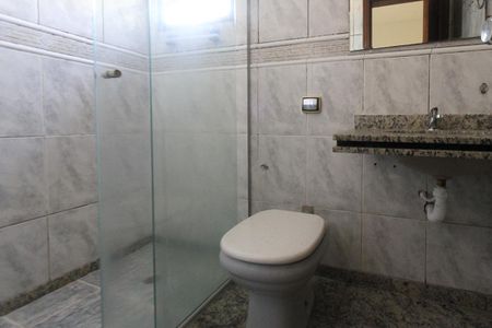 Casa de condomínio à venda com 85m², 2 quartos e 1 vagaBanheiro