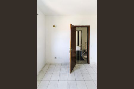 Casa de condomínio à venda com 85m², 2 quartos e 1 vagaQuarto