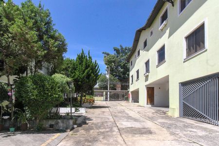 Casa de condomínio à venda com 85m², 2 quartos e 1 vagaÁrea comun