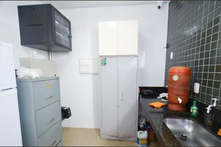 Apartamento à venda com 83m², 3 quartos e 1 vagasalao de festas/ cozinha
