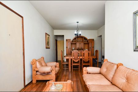 Apartamento à venda com 83m², 3 quartos e 1 vagaSala