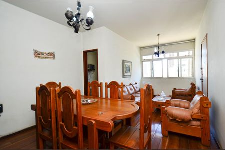 Apartamento à venda com 83m², 3 quartos e 1 vagaSala