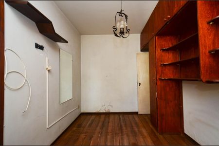 Apartamento à venda com 83m², 3 quartos e 1 vagaQuarto1