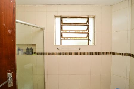 Apartamento à venda com 94m², 3 quartos e sem vaga Apartamento à venda com 94m², 3 quartos e sem vagaBanheiro da Suíte 1