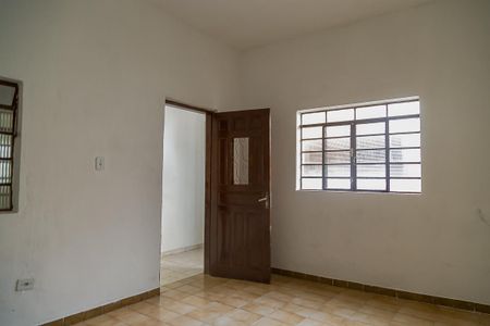 Casa para alugar com 80m², 2 quartos e 1 vaga Casa para alugar com 80m², 2 quartos e 1 vagaSala