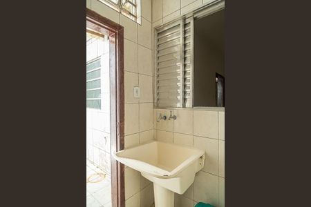 Casa para alugar com 80m², 2 quartos e 1 vaga Casa para alugar com 80m², 2 quartos e 1 vagaÁrea de Serviço