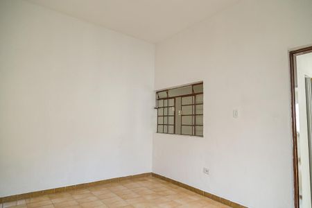 Casa para alugar com 80m², 2 quartos e 1 vaga Casa para alugar com 80m², 2 quartos e 1 vagaSala