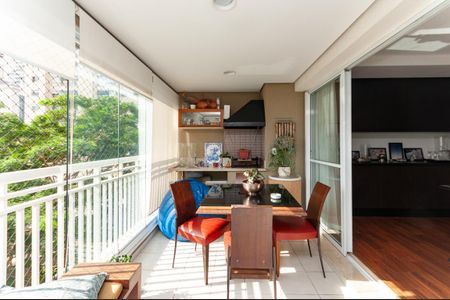 Apartamento para alugar com 132m², 3 quartos e 2 vagas Apartamento para alugar com 132m², 3 quartos e 2 vagasvaranda da Sala de Jantar