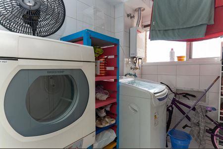 Apartamento para alugar com 132m², 3 quartos e 2 vagas Apartamento para alugar com 132m², 3 quartos e 2 vagasÁrea de Serviço