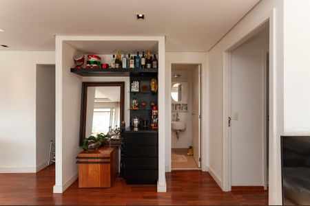 Apartamento para alugar com 132m², 3 quartos e 2 vagas Apartamento para alugar com 132m², 3 quartos e 2 vagasCorredor