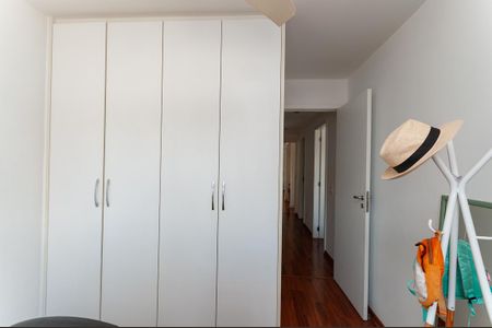 Apartamento para alugar com 132m², 3 quartos e 2 vagas Apartamento para alugar com 132m², 3 quartos e 2 vagasQuarto 2