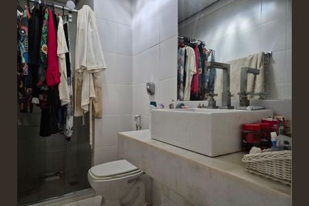 Apartamento à venda com 86m², 3 quartos e 2 vagasBanheiro