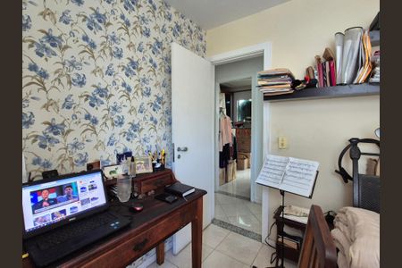 Apartamento à venda com 86m², 3 quartos e 2 vagasQuarto 2