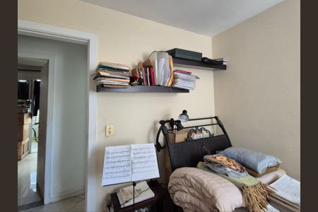 Apartamento à venda com 86m², 3 quartos e 2 vagasQuarto 2