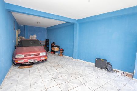 Casa à venda com 280m², 4 quartos e 4 vagasGaragem 1