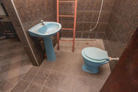 Casa à venda com 280m², 4 quartos e 4 vagasCasa 2 - Banheiro