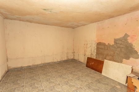 Casa à venda com 280m², 4 quartos e 4 vagasPorão