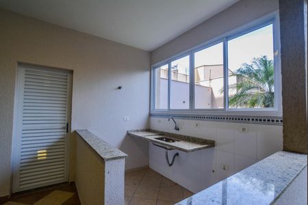 Apartamento à venda com 340m², 4 quartos e 4 vagasÁrea comum - Salão de festas