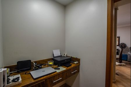 Apartamento à venda com 340m², 4 quartos e 4 vagasCorredor