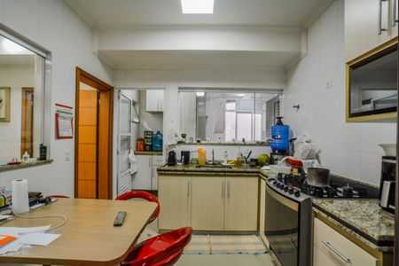 Apartamento à venda com 340m², 4 quartos e 4 vagasCozinha