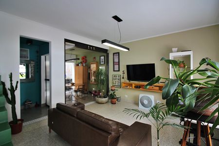 Casa à venda com 140m², 3 quartos e 3 vagasSala 