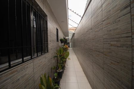 Apartamento à venda com 150m², 2 quartos e 2 vagasCorredor externo