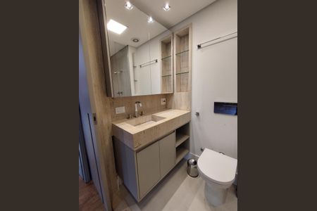 Apartamento para alugar com 84m², 1 quarto e 2 vagas Apartamento para alugar com 84m², 1 quarto e 2 vagasBanheiro da Suite