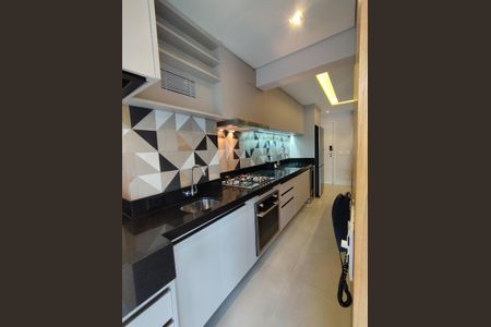 Apartamento para alugar com 84m², 1 quarto e 2 vagas Apartamento para alugar com 84m², 1 quarto e 2 vagasCozinha - Armários