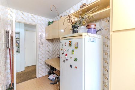 Apartamento à venda com 57m², 1 quarto e 1 vaga Apartamento à venda com 57m², 1 quarto e 1 vagaCozinha