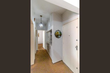 Apartamento à venda com 57m², 1 quarto e 1 vaga Apartamento à venda com 57m², 1 quarto e 1 vagaCorredor de Entrada