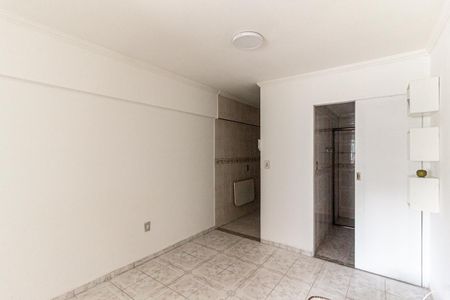 Studio para alugar com 28m², 1 quarto e 1 vaga Studio para alugar com 28m², 1 quarto e 1 vagaStudio
