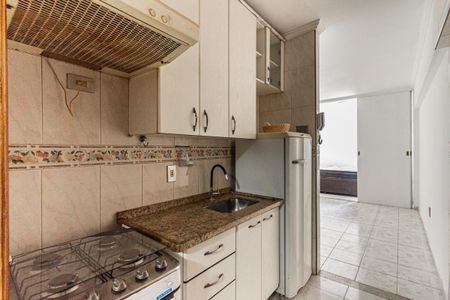 Studio para alugar com 28m², 1 quarto e 1 vaga Studio para alugar com 28m², 1 quarto e 1 vagaCozinha