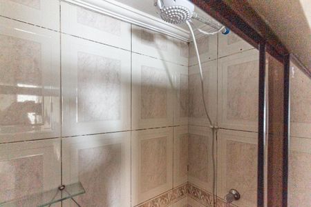 Studio para alugar com 28m², 1 quarto e 1 vaga Studio para alugar com 28m², 1 quarto e 1 vagaBanheiro